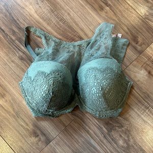 Victoria’s Secret bra